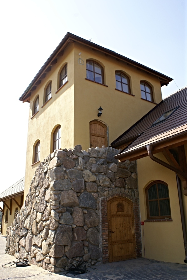 Stajnia Nowe Polichno - zdjęcie 1