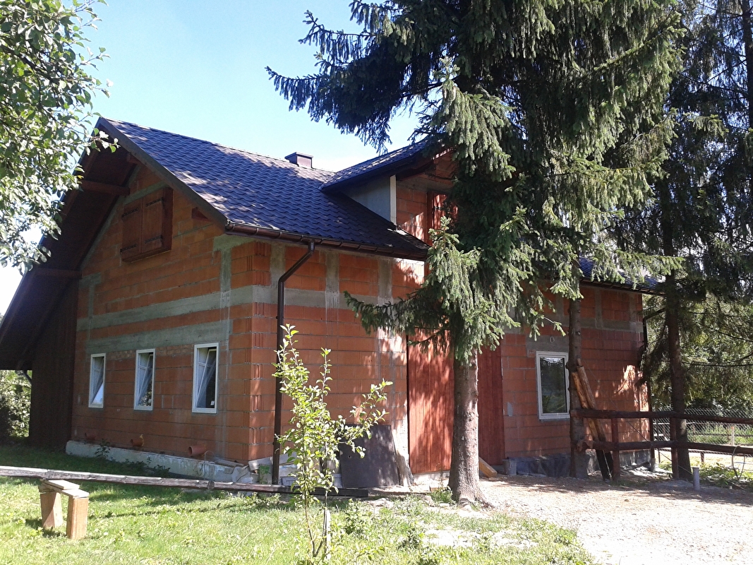 Stajnia pod Świerkami - zdjęcie 1